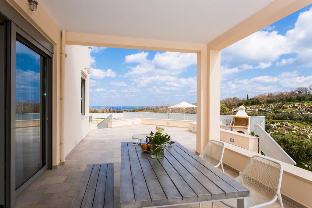 Deluxe Villa Ianthos - Outdoor Hot Tub & Kids Pool Γάλλος Εξωτερικό φωτογραφία