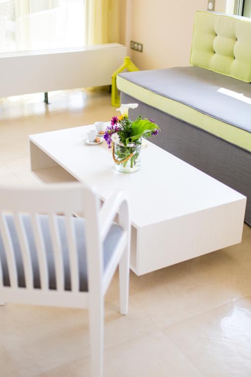 Deluxe Villa Ianthos - Outdoor Hot Tub & Kids Pool Γάλλος Εξωτερικό φωτογραφία