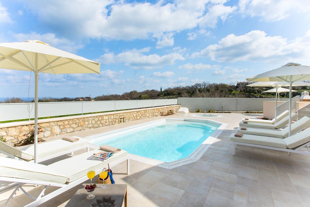 Deluxe Villa Ianthos - Outdoor Hot Tub & Kids Pool Γάλλος Εξωτερικό φωτογραφία