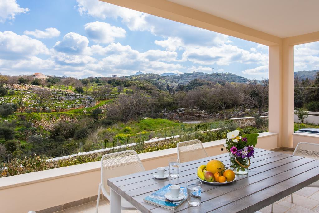 Deluxe Villa Ianthos - Outdoor Hot Tub & Kids Pool Γάλλος Εξωτερικό φωτογραφία