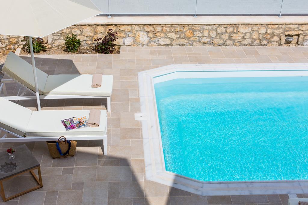 Deluxe Villa Ianthos - Outdoor Hot Tub & Kids Pool Γάλλος Εξωτερικό φωτογραφία